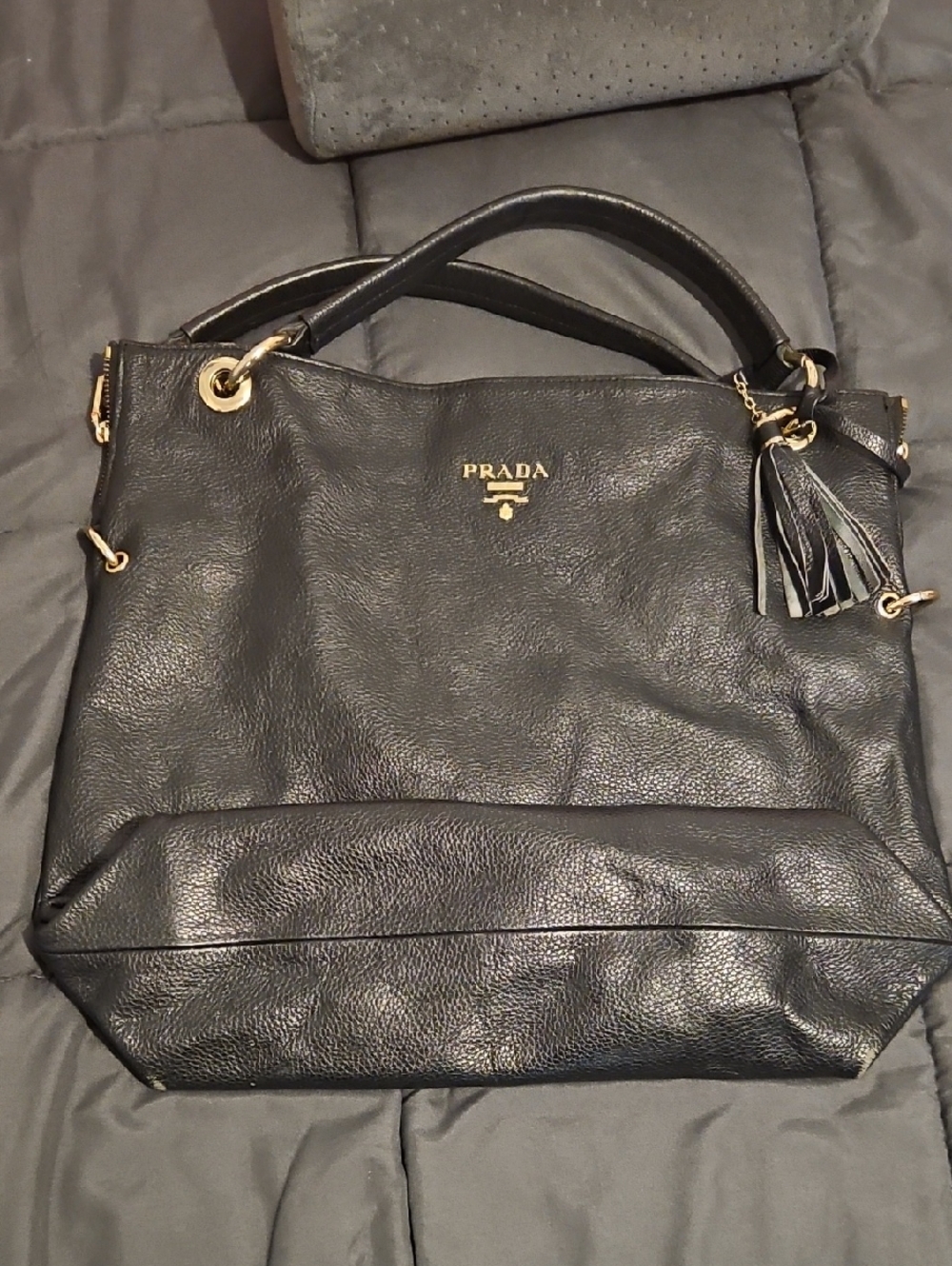 Prada Vitello Daino Extra Large Pebbled Leather Tote Bag - Picture 13 of 14